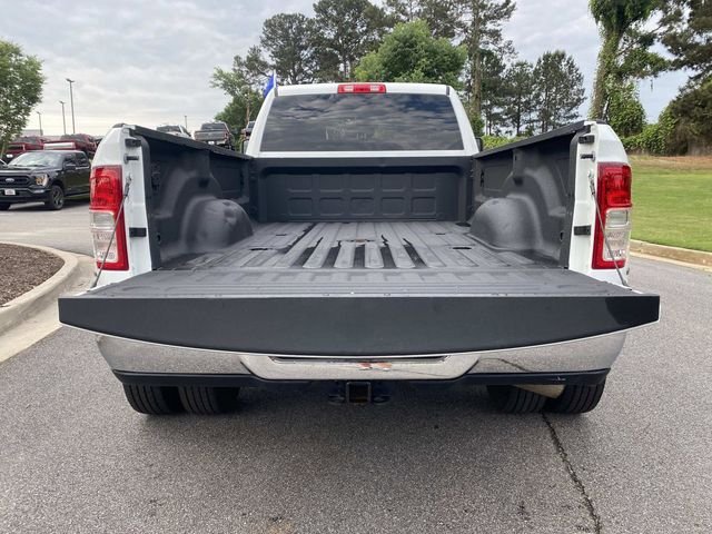 Used 2024 RAM 3500 Big Horn AWD/4WD image 7