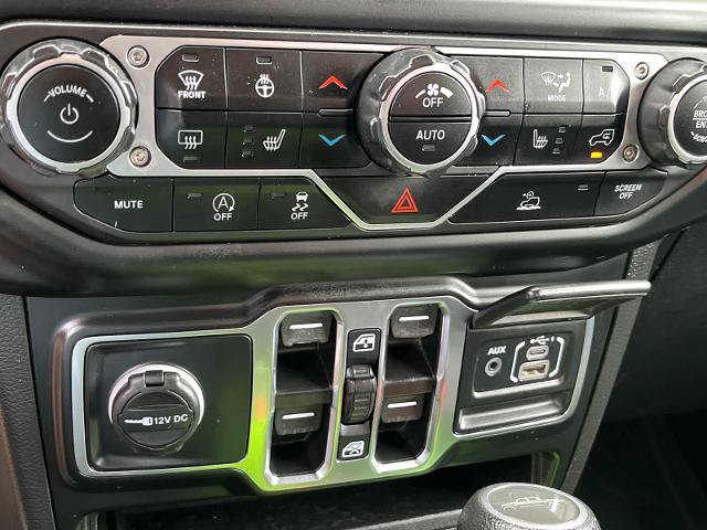 Used 2021 Jeep Gladiator Sport AWD/4WD image 13