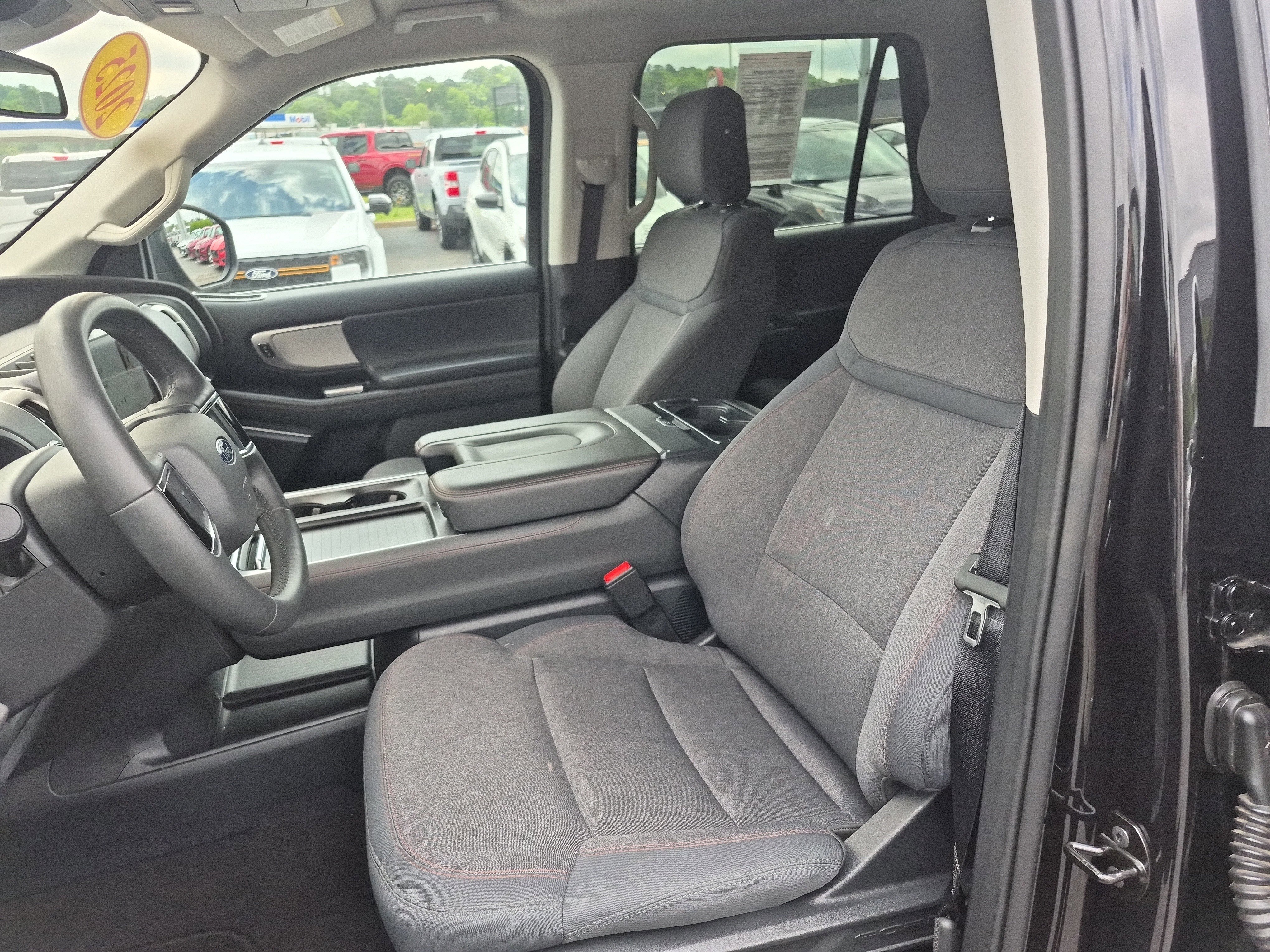 Certified 2025 Ford Expedition Max Active AWD/4WD image 11