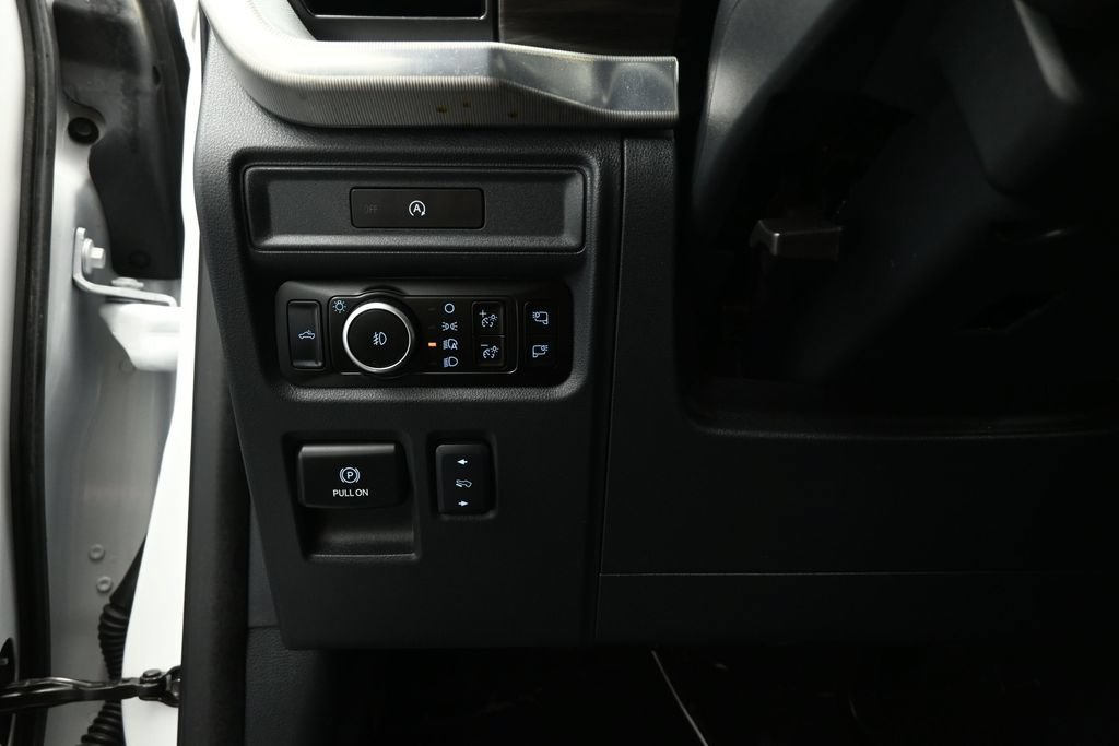 Certified 2025 Ford F150 Lariat AWD/4WD image 10