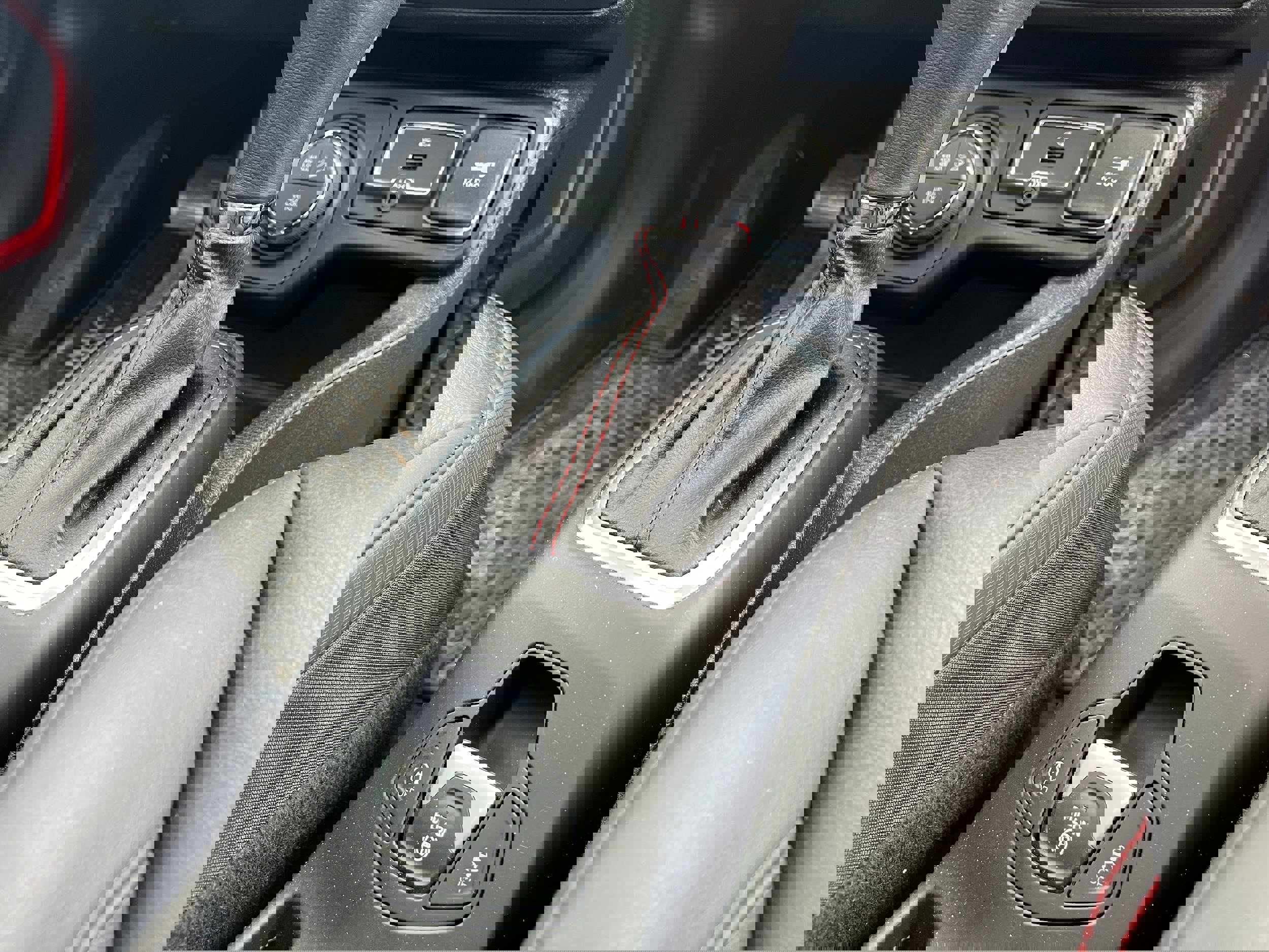 Used 2023 Jeep Renegade Trailhawk w/ Sun/Sound Group image 17