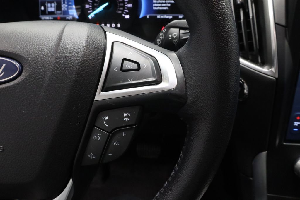 Certified 2023 Ford Edge Titanium AWD/4WD image 30