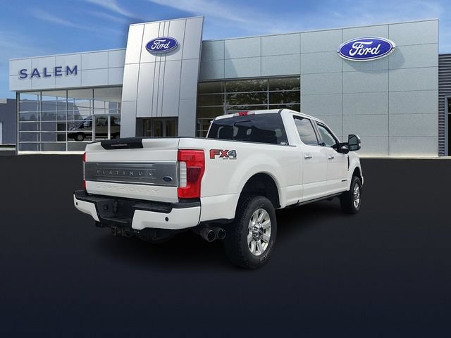Certified 2019 Ford F250 Platinum w/ Platinum Ultimate Package AWD/4WD image 3