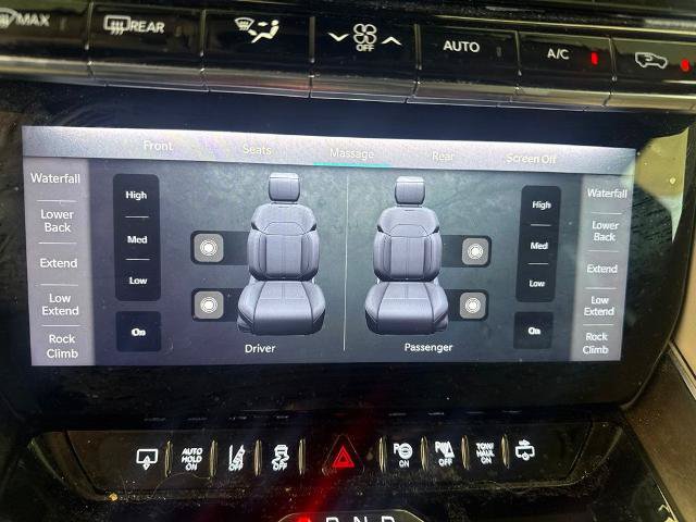 Used 2022 Jeep Grand Wagoneer Series I AWD/4WD image 15