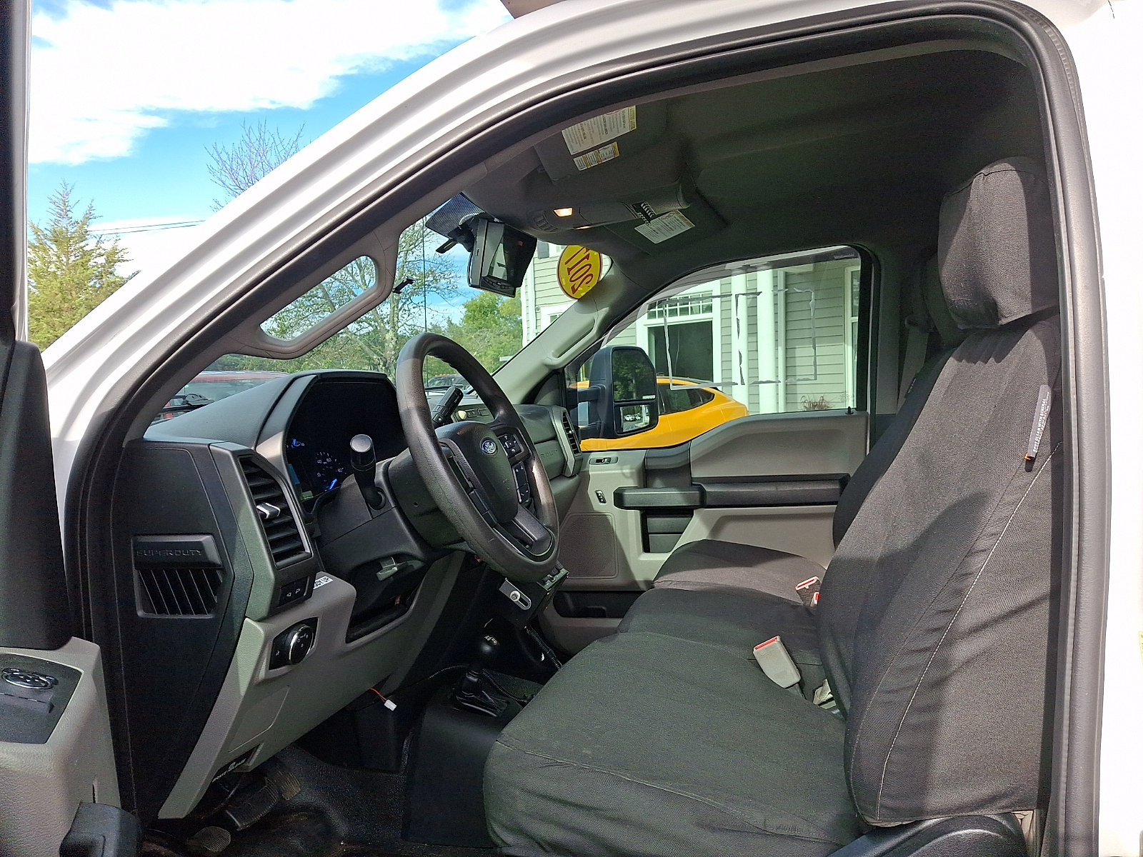 Certified 2017 Ford F550 4x4 Regular Cab Super Duty image 13