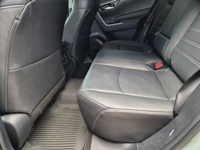 Used 2021 Toyota RAV4 XLE Premium AWD/4WD image 18