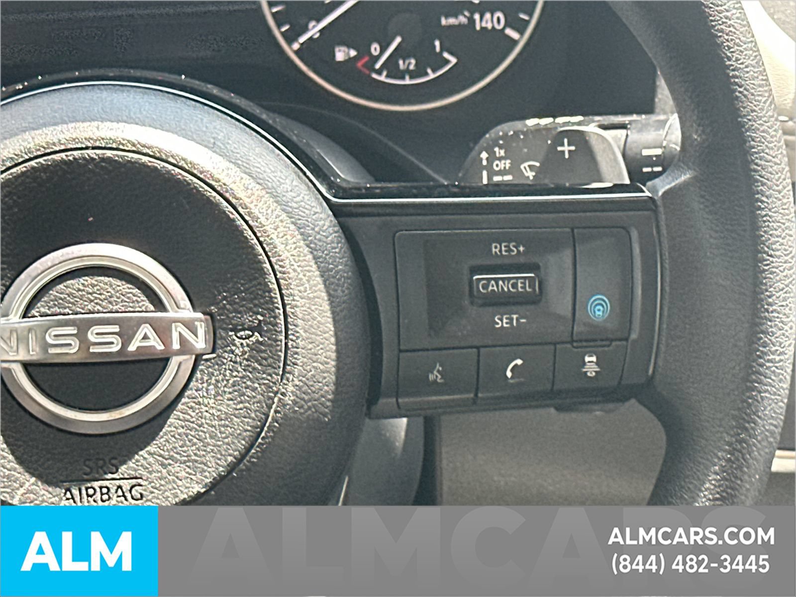 Used 2023 Nissan Rogue SV FWD image 29