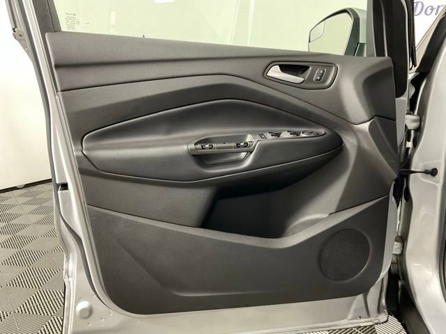 Certified 2019 Ford Escape SE image 12