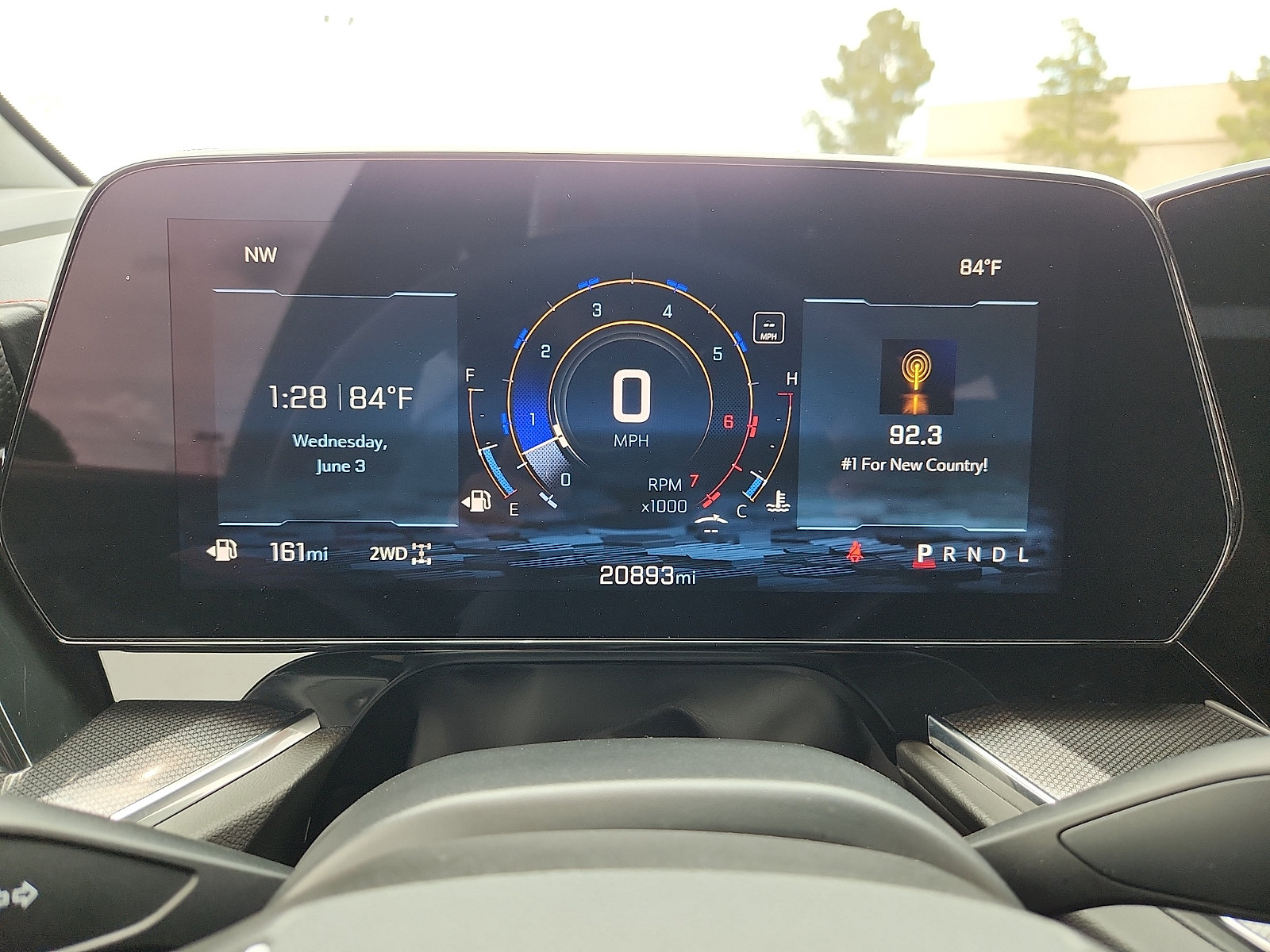 Used 2025 Chevrolet Tahoe RST AWD/4WD image 10