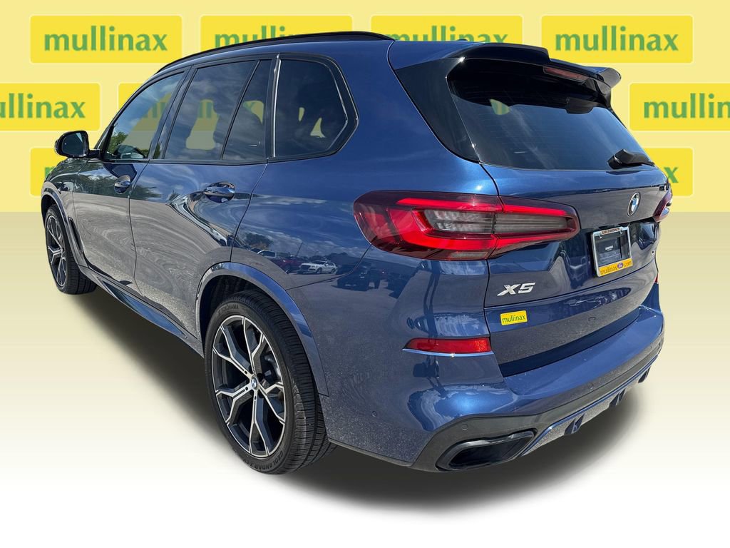 Used 2022 BMW X5 xDrive40i w/ M Sport Package image 4