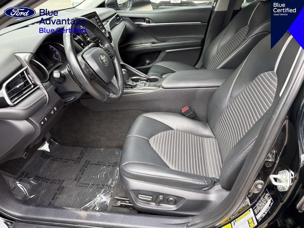 Used 2023 Toyota Camry SE FWD image 16