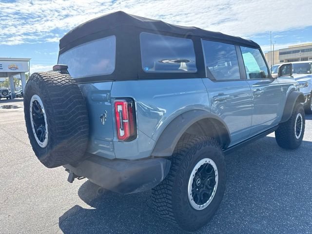 Certified 2022 Ford Bronco Outer Banks w/ Sasquatch Package AWD/4WD image 6