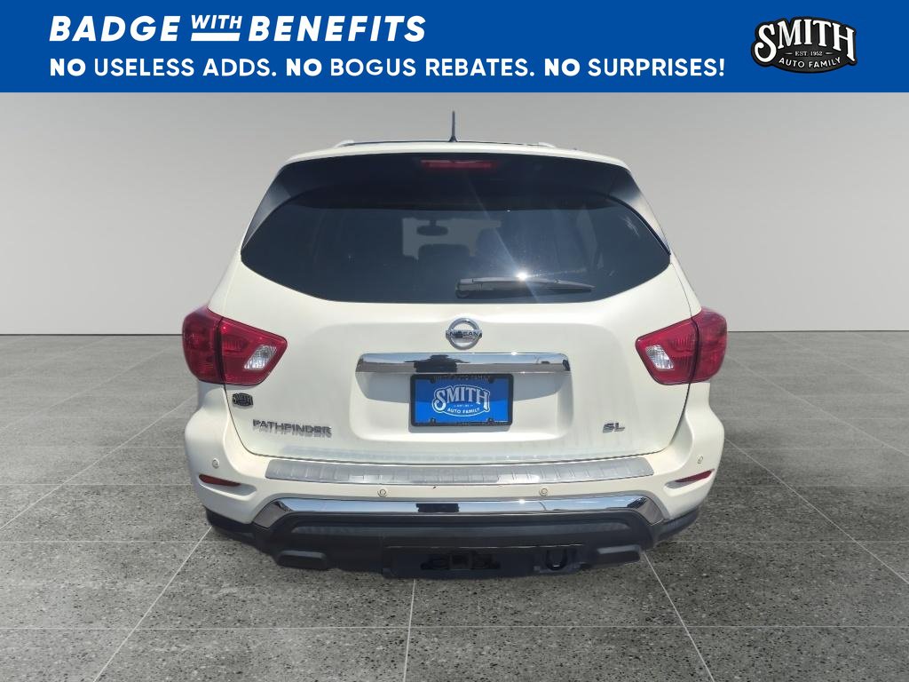 Used 2018 Nissan Pathfinder SL w/ SL Premium Package FWD image 5