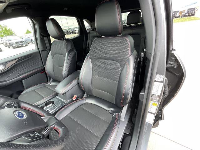 Certified 2025 Ford Escape ST-Line AWD/4WD image 18