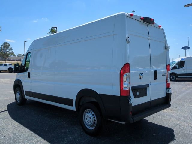 Used 2025 RAM ProMaster 2500 w/ Convenience Group image 7