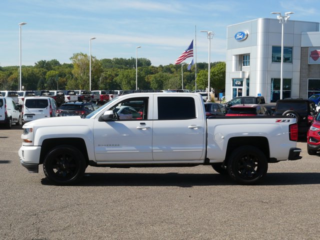 Used 2018 Chevrolet Silverado 1500 LT w/ All Star Edition AWD/4WD image 5