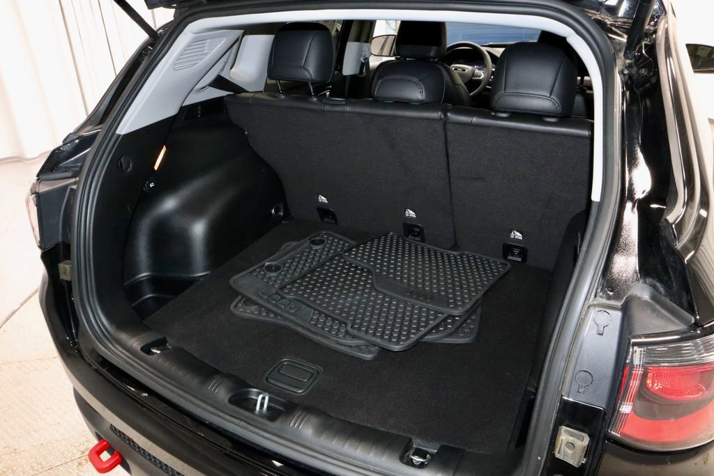 Used 2022 Jeep Compass Trailhawk image 14