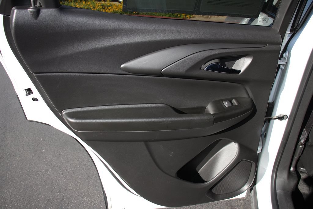Used 2024 Chevrolet TrailBlazer RS FWD image 21