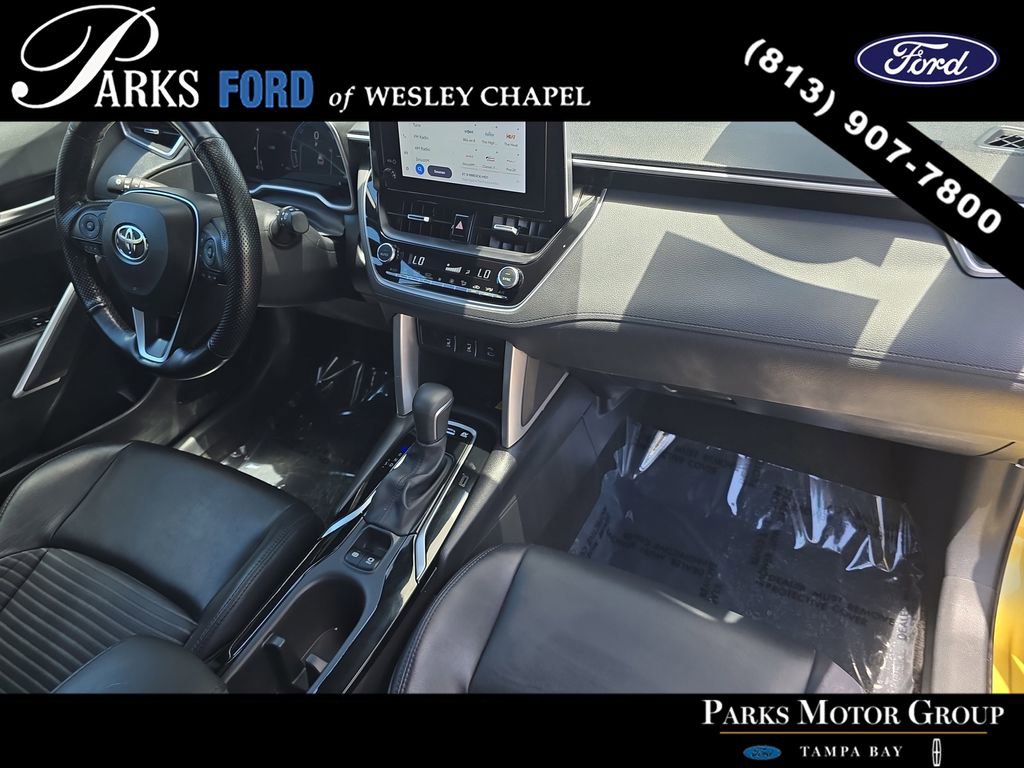 Used 2023 Toyota Corolla Cross AWD Hybrid w/ Convenience Package image 10