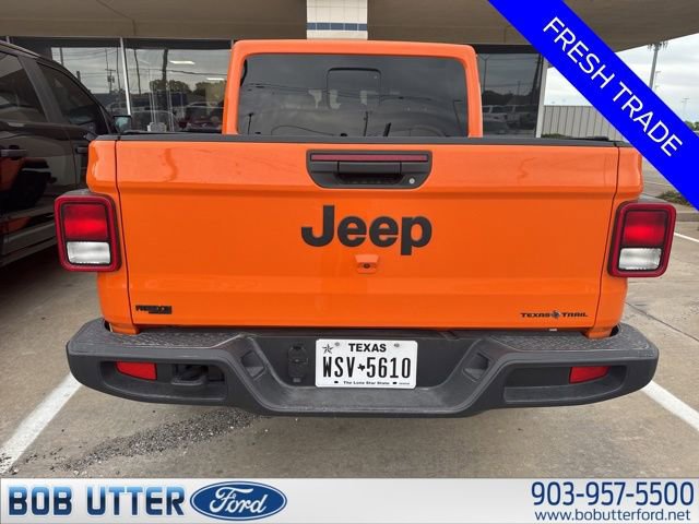 Used 2025 Jeep Gladiator Sport AWD/4WD image 4