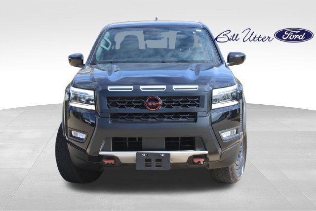 Used 2025 Nissan Frontier Pro-X RWD image 2