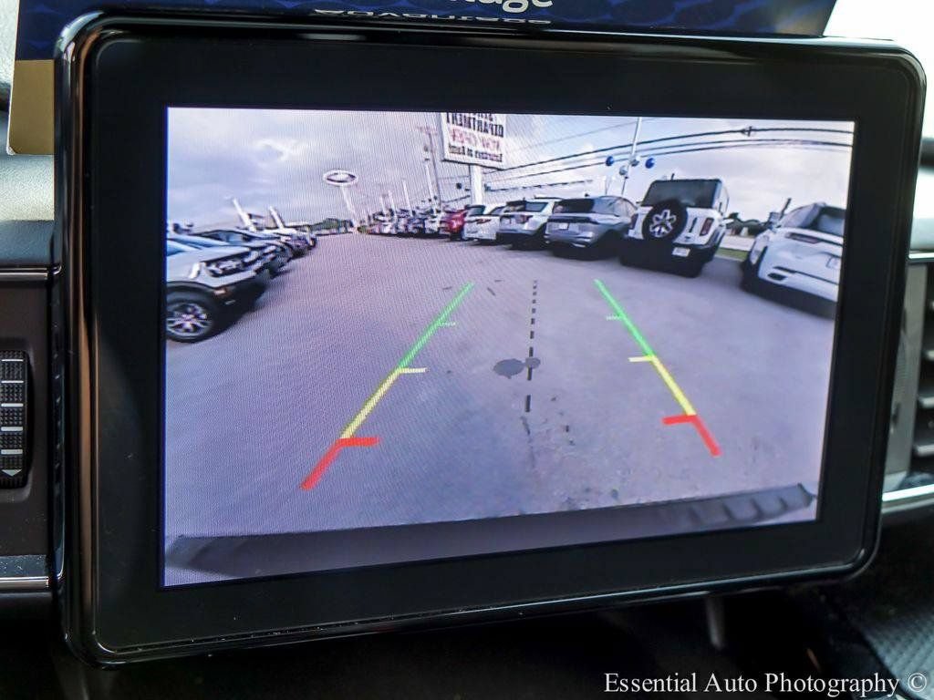 Certified 2024 Ford Explorer ST-Line w/ Class IV Trailer Tow Package AWD/4WD image 19
