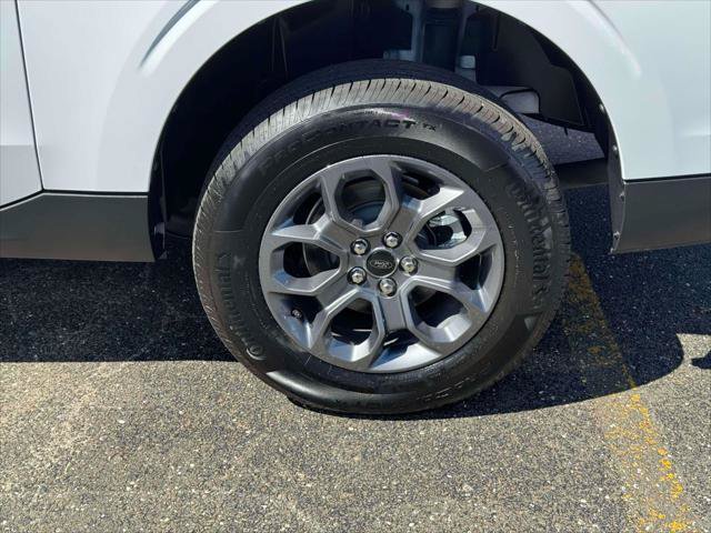 Certified 2026 Ford Maverick XLT AWD/4WD image 11