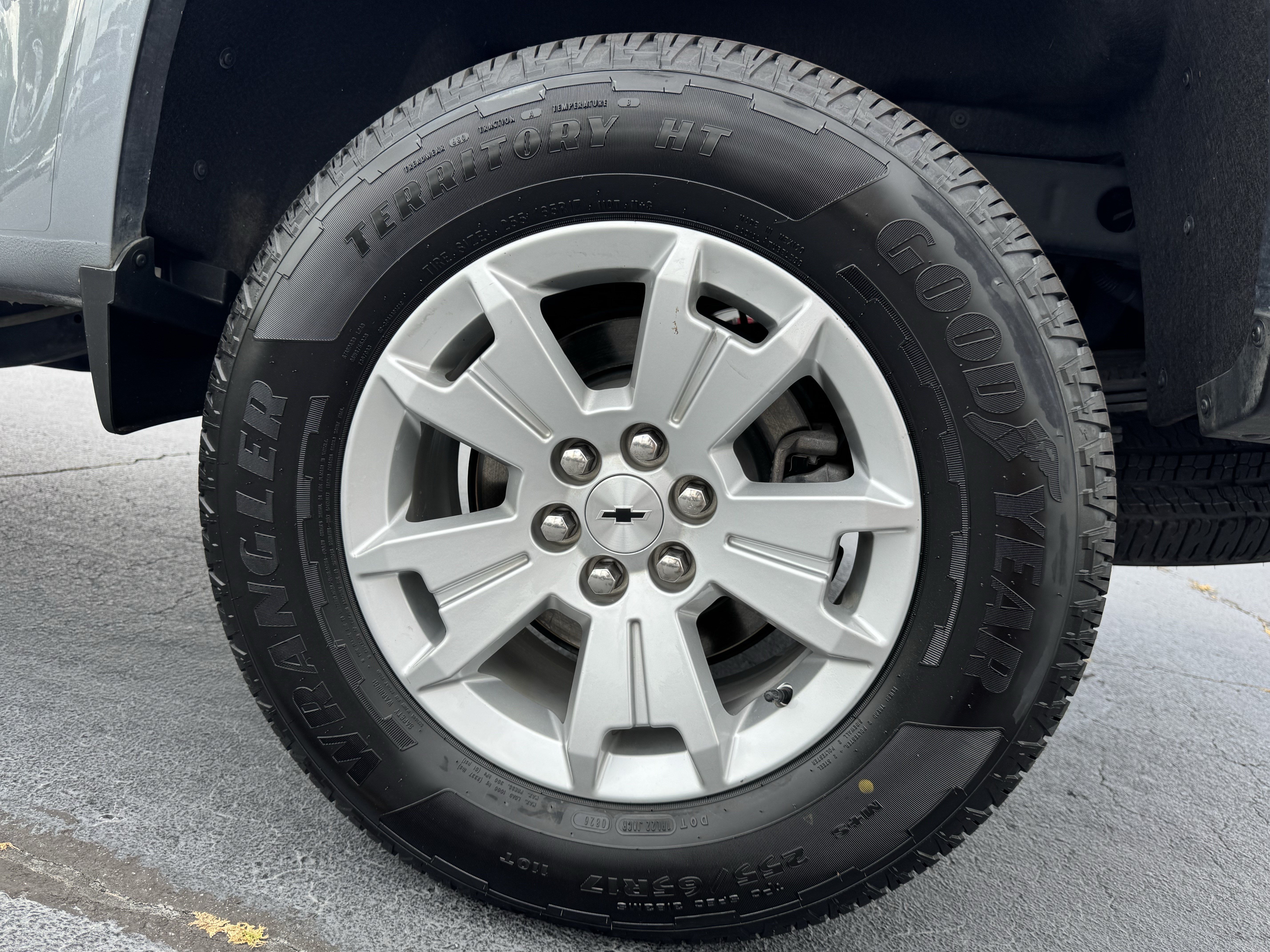 Used 2022 Chevrolet Colorado LT w/ Luxury Package RWD image 20