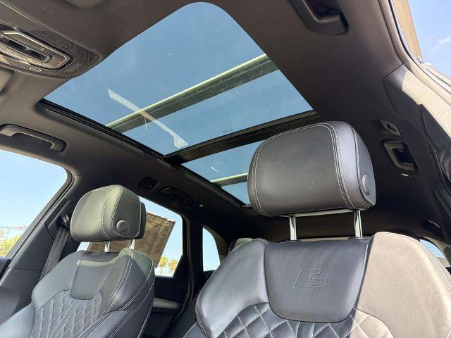 Used 2018 Audi SQ5 Premium Plus w/ Navigation Package AWD/4WD image 25
