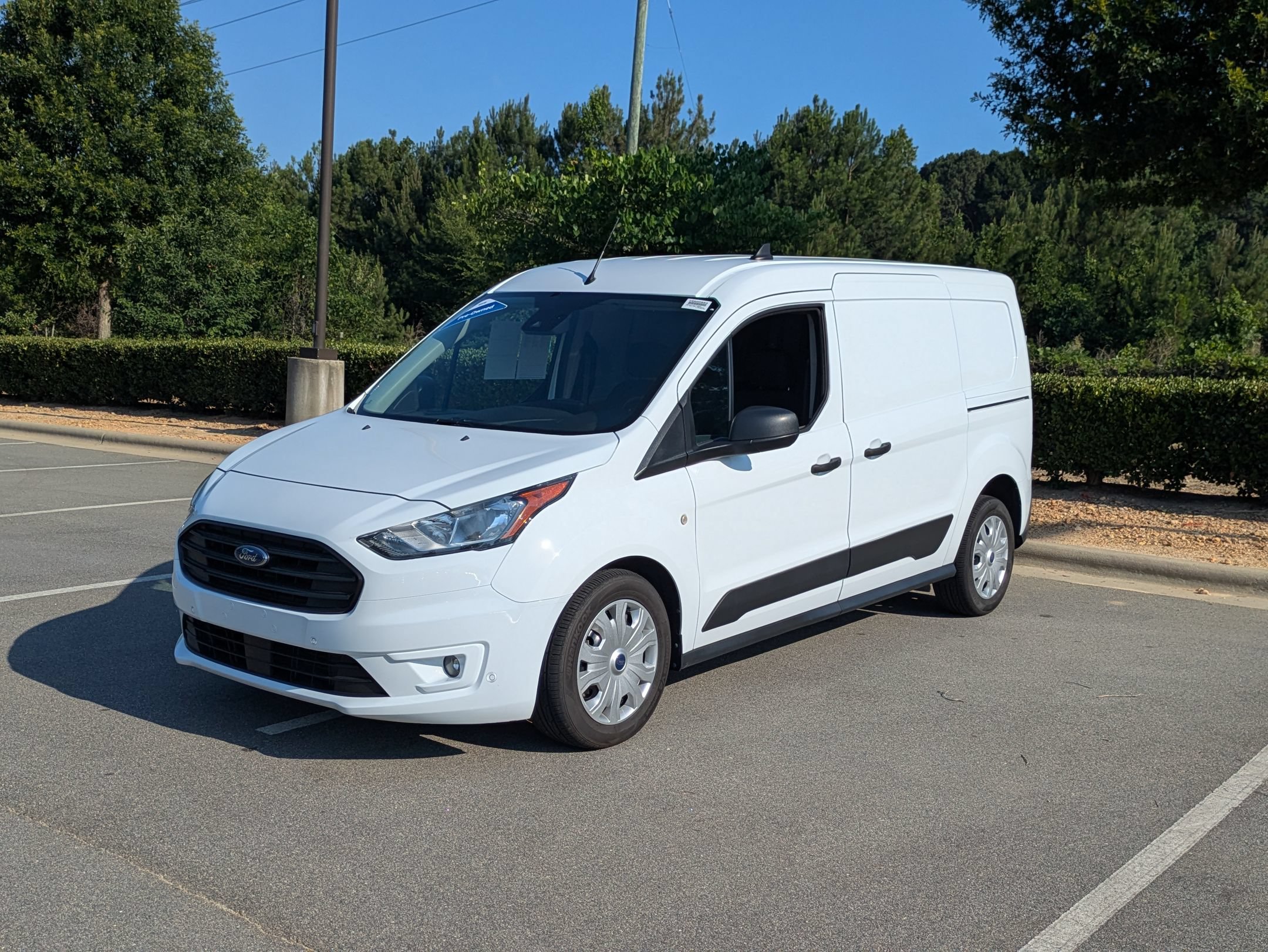 Certified 2023 Ford Transit Connect XLT FWD image 8
