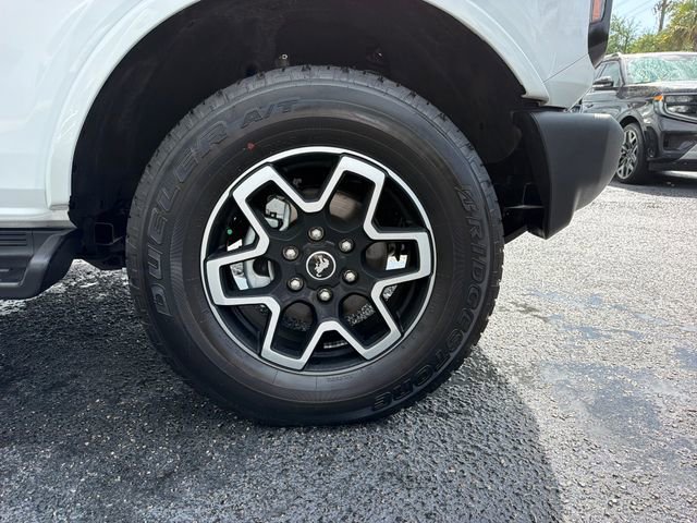 Certified 2025 Ford Bronco Outer Banks AWD/4WD image 32