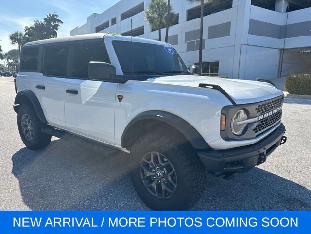 Certified 2025 Ford Bronco Badlands AWD/4WD image 1