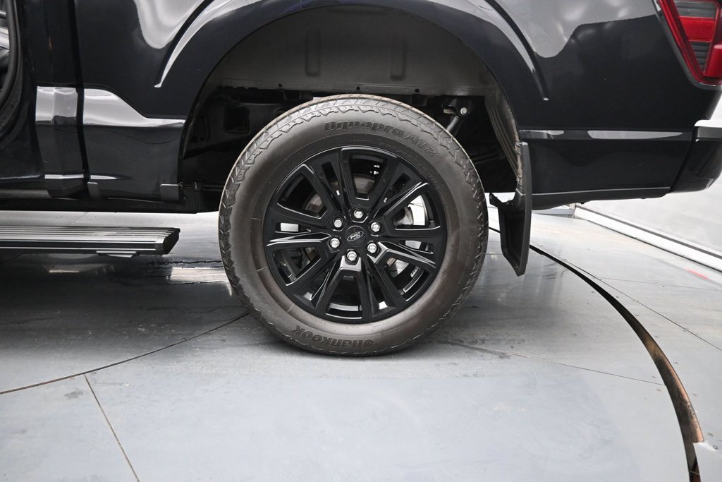 Certified 2024 Ford F150 Platinum w/ FX4 Off-Road Package AWD/4WD image 22