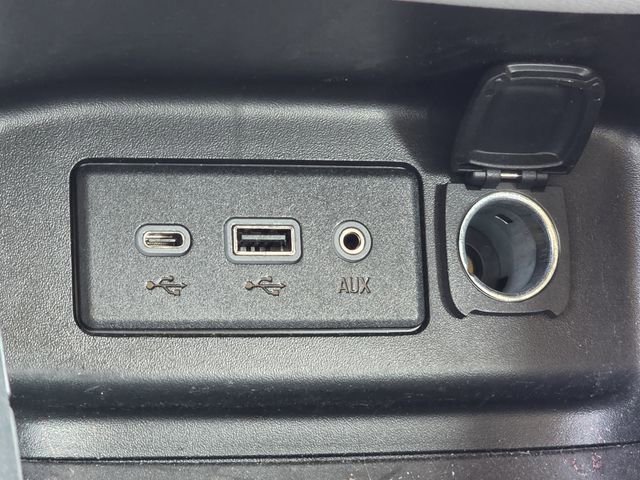 Used 2024 Chevrolet Equinox LS image 17