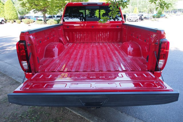 Used 2025 GMC Sierra 2500 SLE w/ Preferred Package AWD/4WD image 7