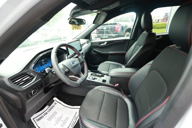 Certified 2025 Ford Escape ST-Line Select w/ Tech Pack #2 AWD/4WD image 14