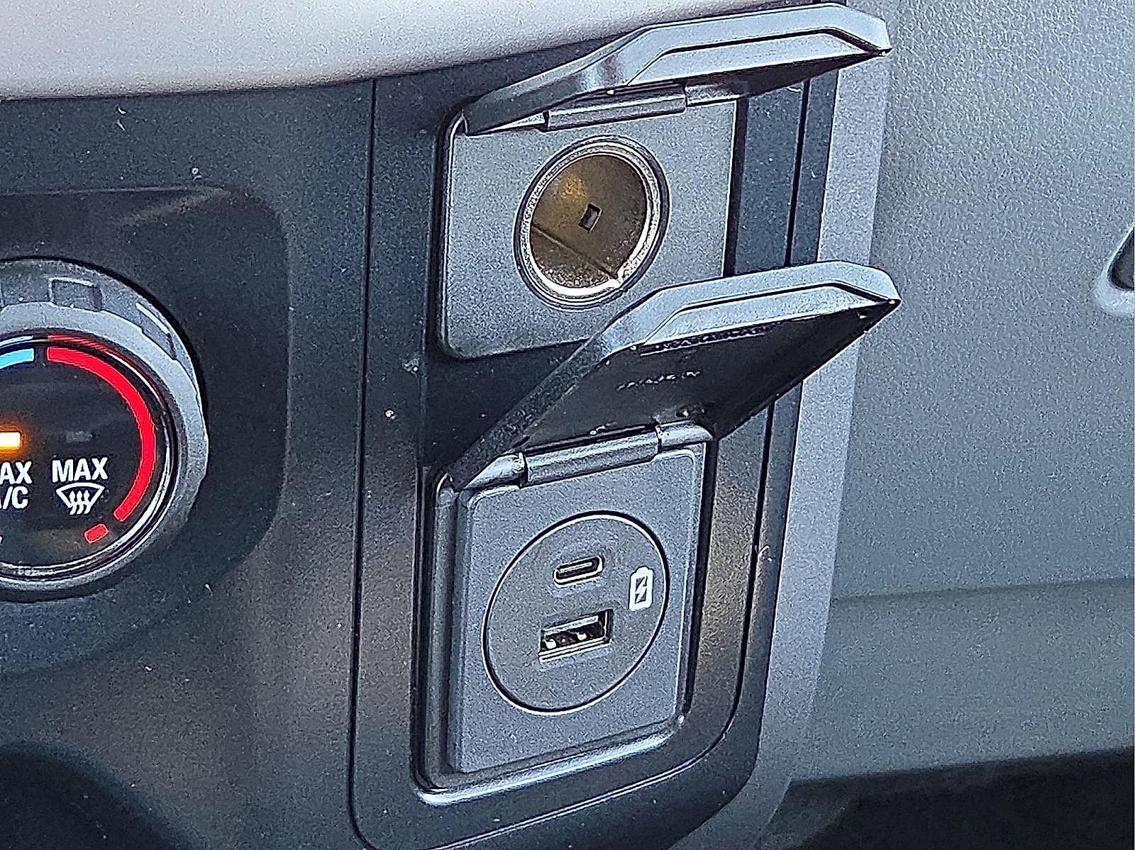 Certified 2022 Ford F150 XLT image 17