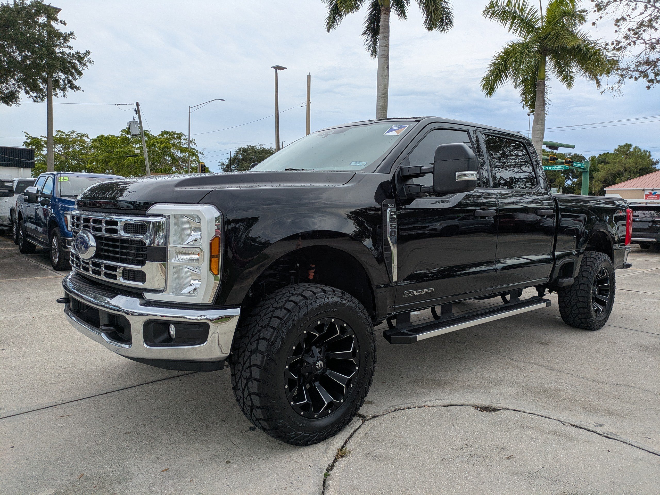 Certified 2025 Ford F250 XLT AWD/4WD image 7