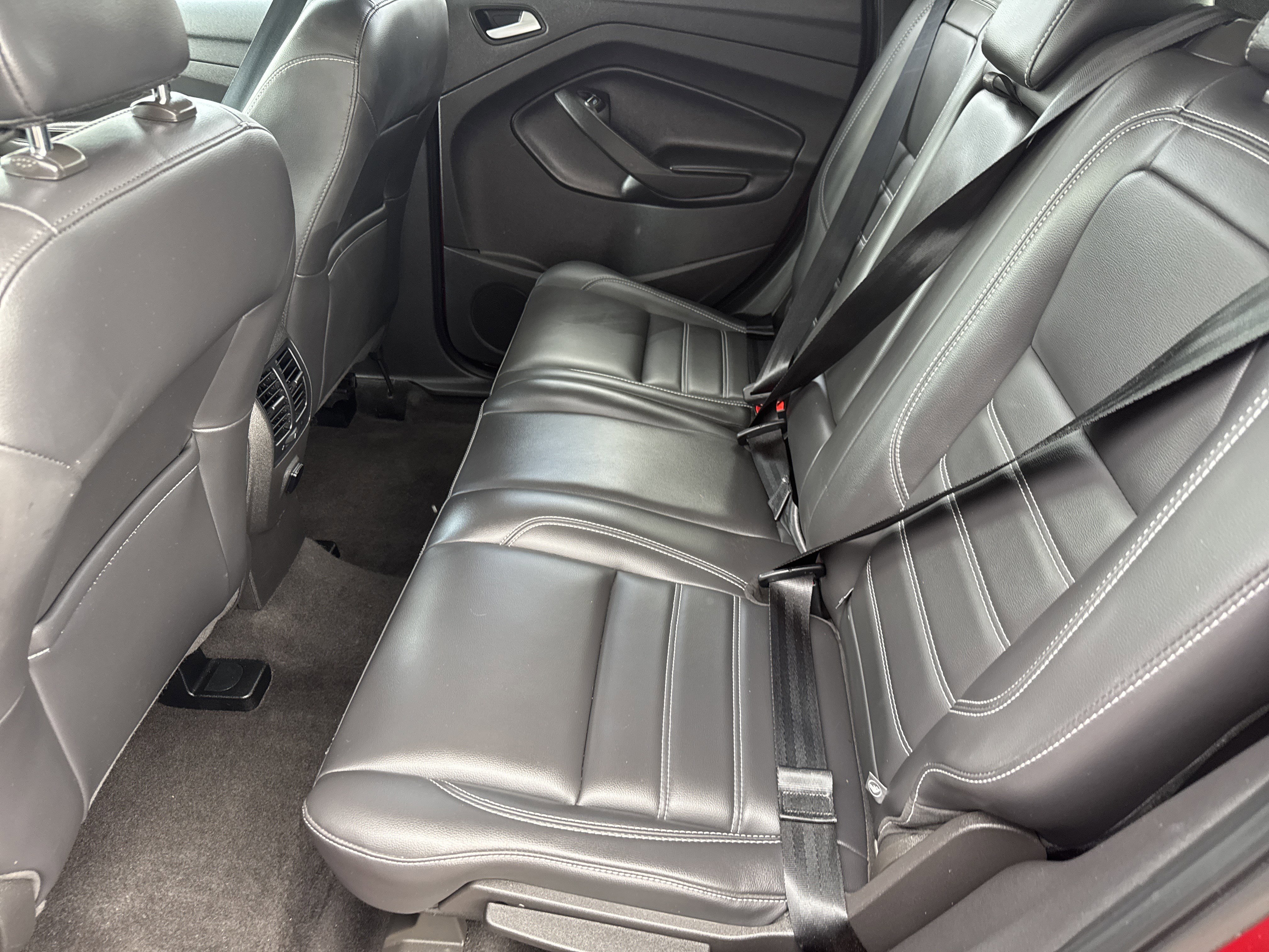 Certified 2019 Ford Escape SEL image 11