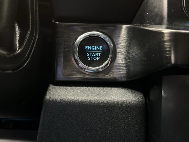 Certified 2023 Ford F250 Lariat AWD/4WD image 24