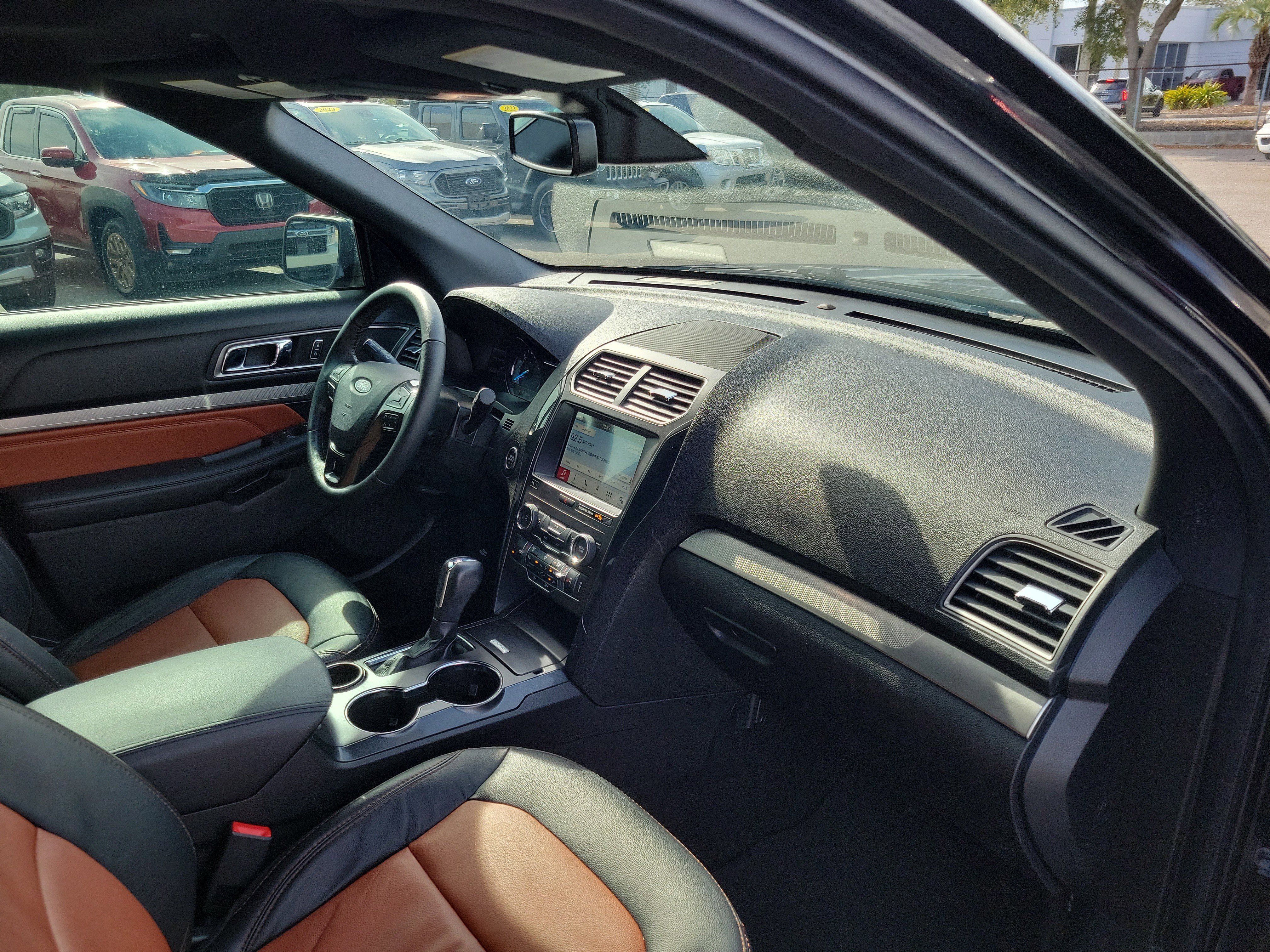 Certified 2019 Ford Explorer XLT w/ Equipment Group 202A image 30