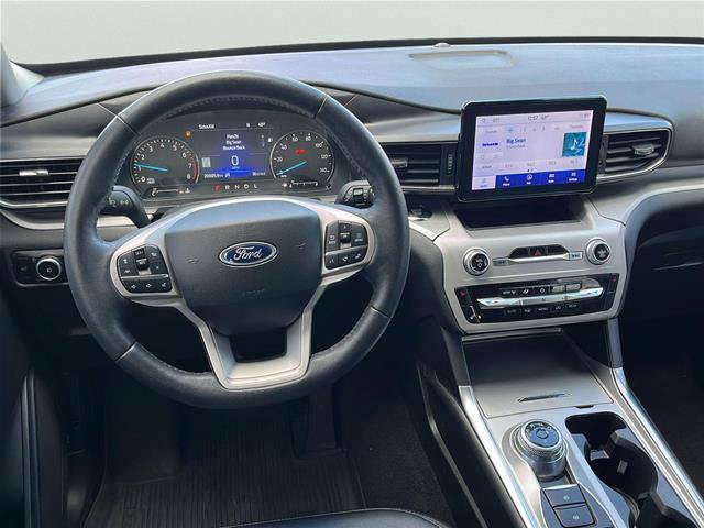 Certified 2023 Ford Explorer XLT w/ Equipment Group 202A AWD/4WD image 22