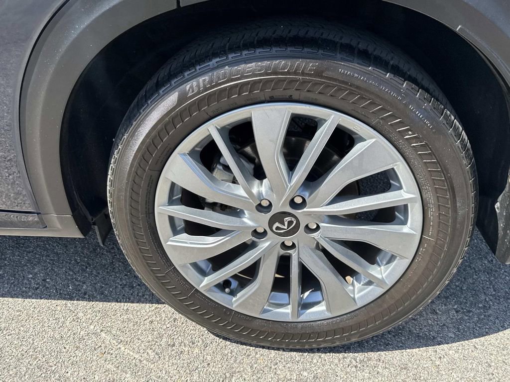 Used 2023 INFINITI QX50 Luxe image 9