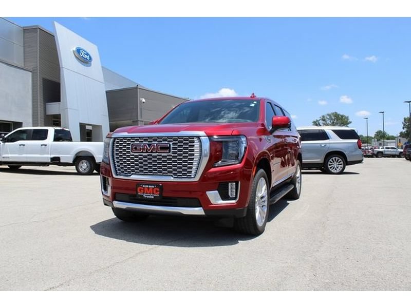 Used 2024 GMC Yukon Denali w/ Advanced Technology Package