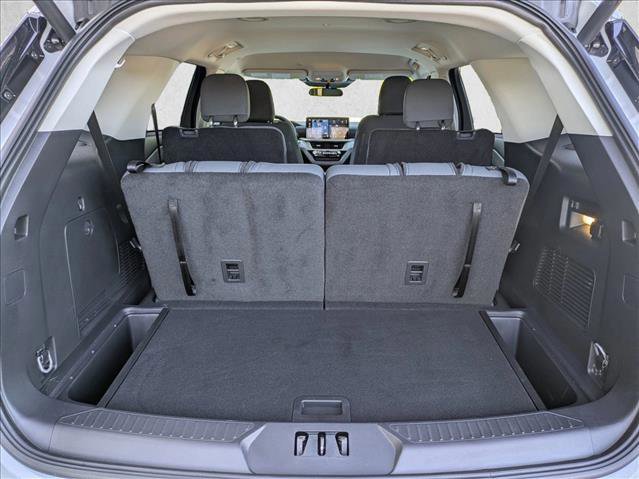 Certified 2025 Ford Explorer Active RWD image 9