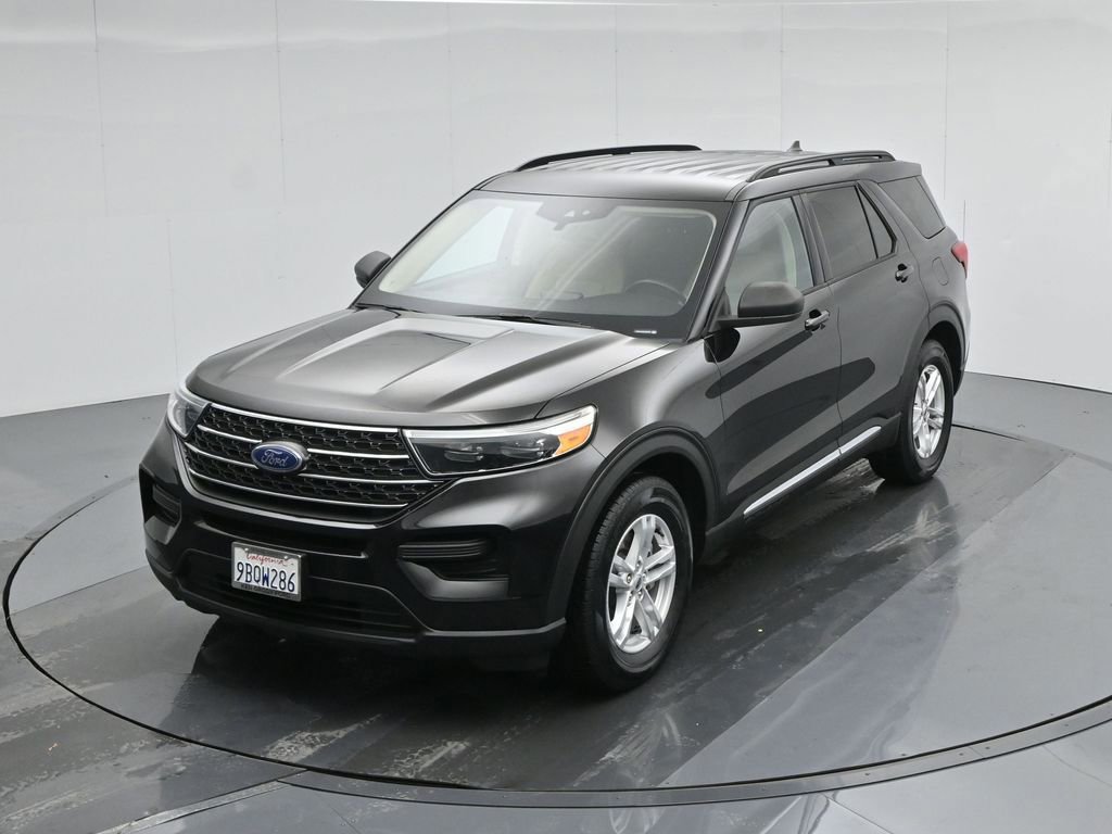 Certified 2022 Ford Explorer XLT image 26