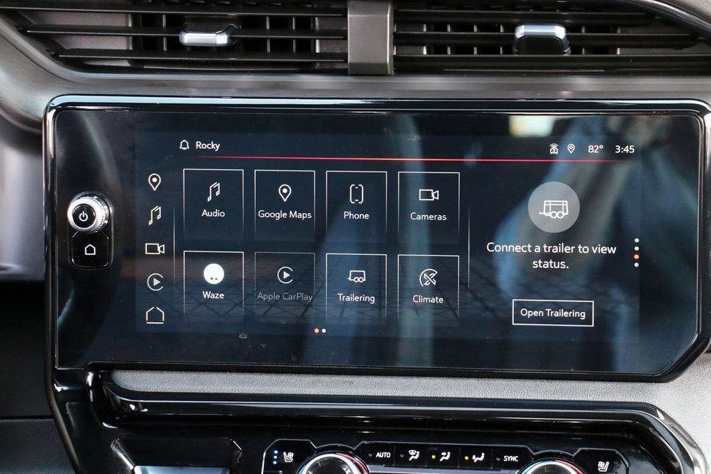 Used 2023 GMC Sierra 1500 AT4 w/ Technology Package image 33