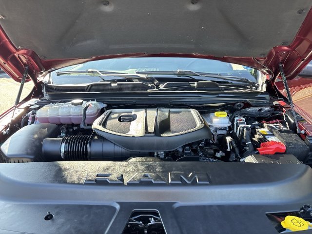 Used 2025 RAM 1500 Big Horn AWD/4WD image 24