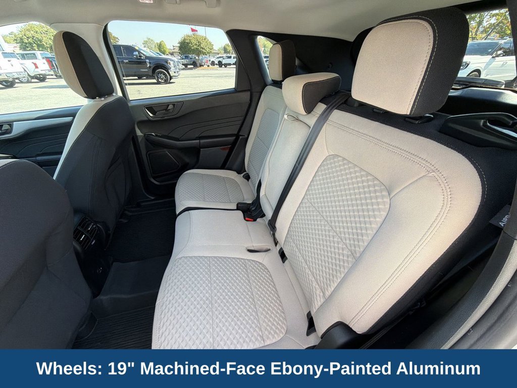 Certified 2022 Ford Escape SE w/ SE Sport Appearance Package FWD image 25