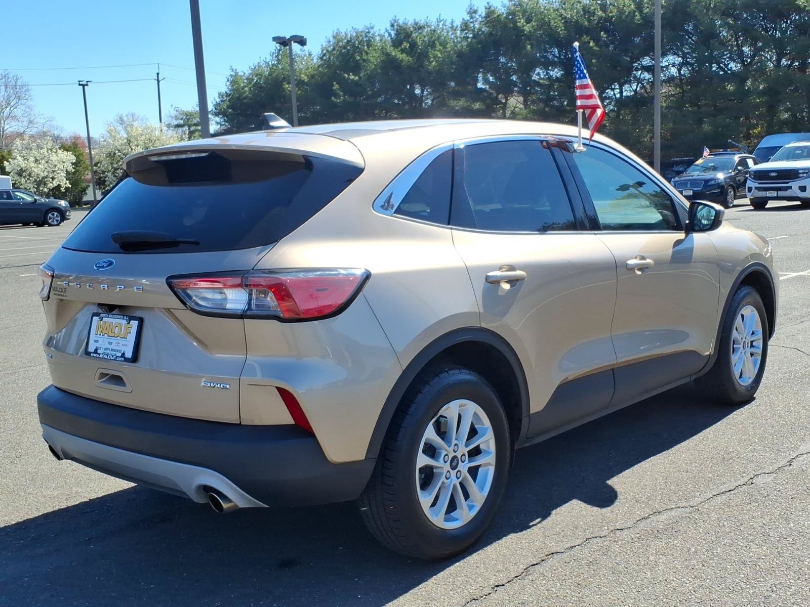 Certified 2021 Ford Escape SE w/ Convenience Package AWD/4WD image 6
